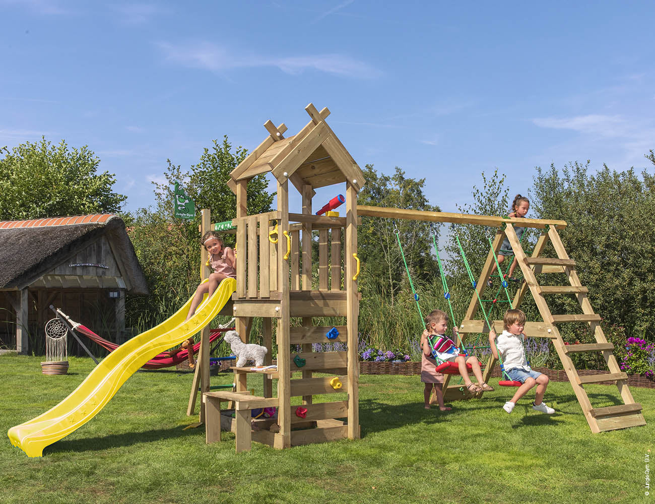jungle-gym-jungle-teepee-castello-in-legno-compatto-con-altalene-rete-di-arrampi image 7