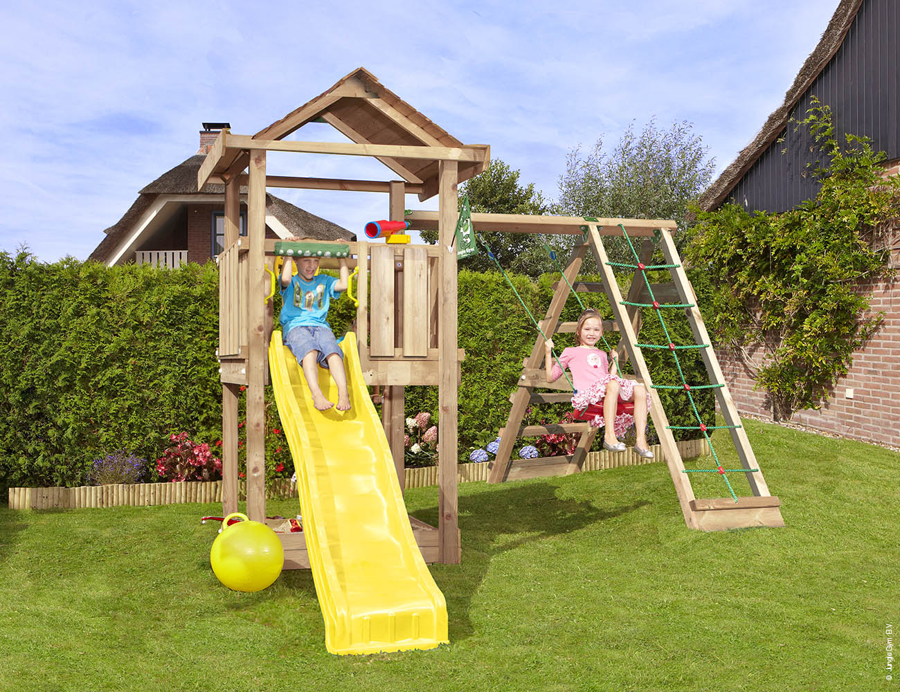 jungle-gym-jungle-house-castello-in-legno-con-altalena-e-rete-da-arrampicata image 8