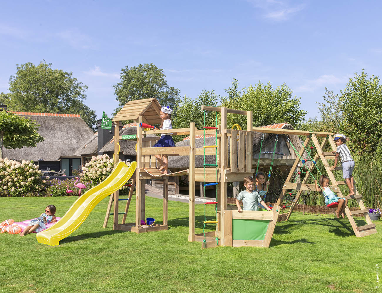 jungle-gym-jungle-voyager-struttura-da-arrampicata-in-legno-con-altalene-e-rete- image 7