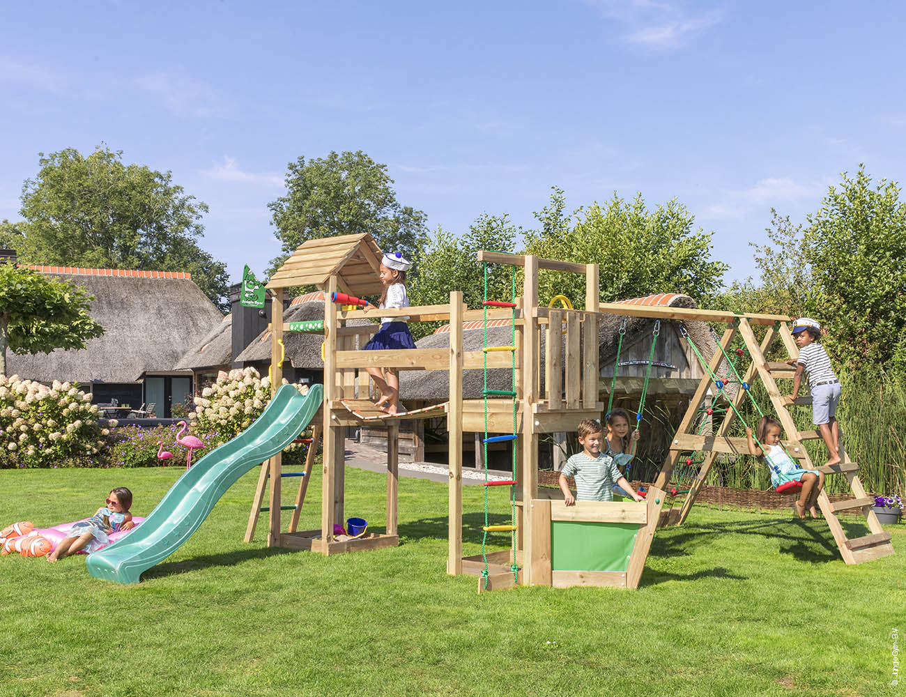 jungle-gym-jungle-voyager-struttura-da-arrampicata-in-legno-con-altalene-e-rete- image 1
