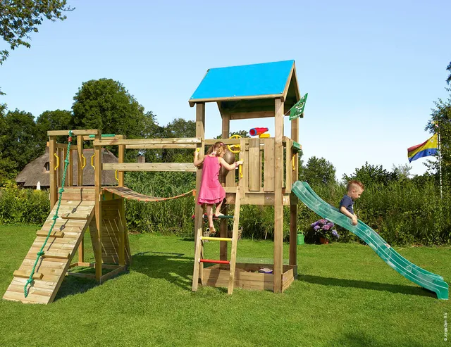 jungle-gym-jungle-castle-arrampicata-in-legno-con-scivolo-e-ponte-clatter image 1