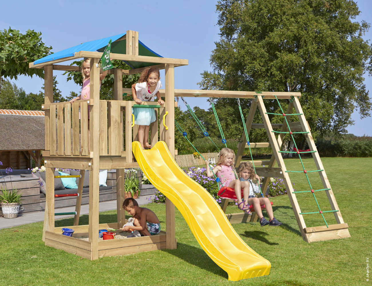 jungle-gym-jungle-hut-telaio-in-legno-per-arrampicata-con-altalene-scivolo-e-ret image 8