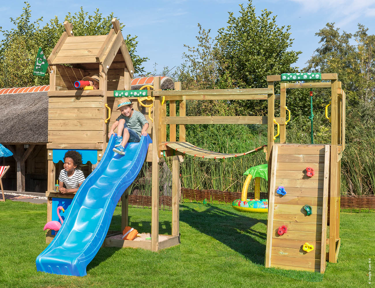 jungle-gym-jungle-resort-torre-casetta-in-legno-con-scivolo-e-ponte-traballante image 7